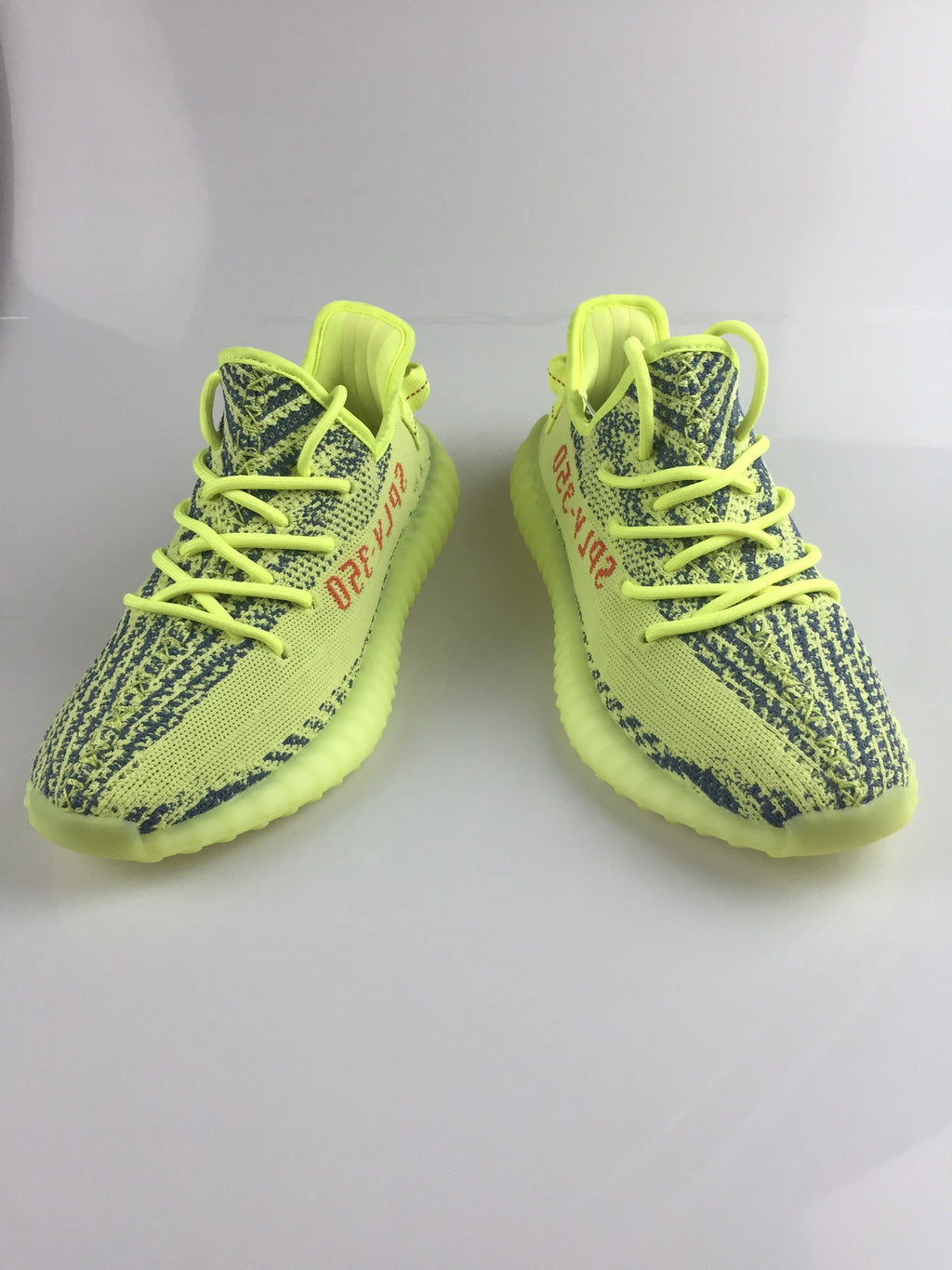 Jordan Flight Club 91 Sneakers in Navy and Volt