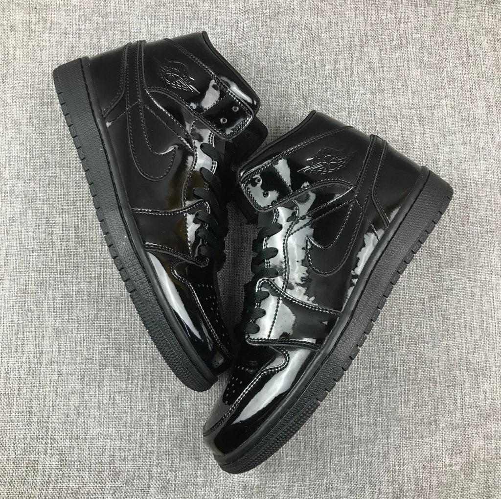 Air Jordan 1 Mid Black Patent Sneakers BQ6472-002