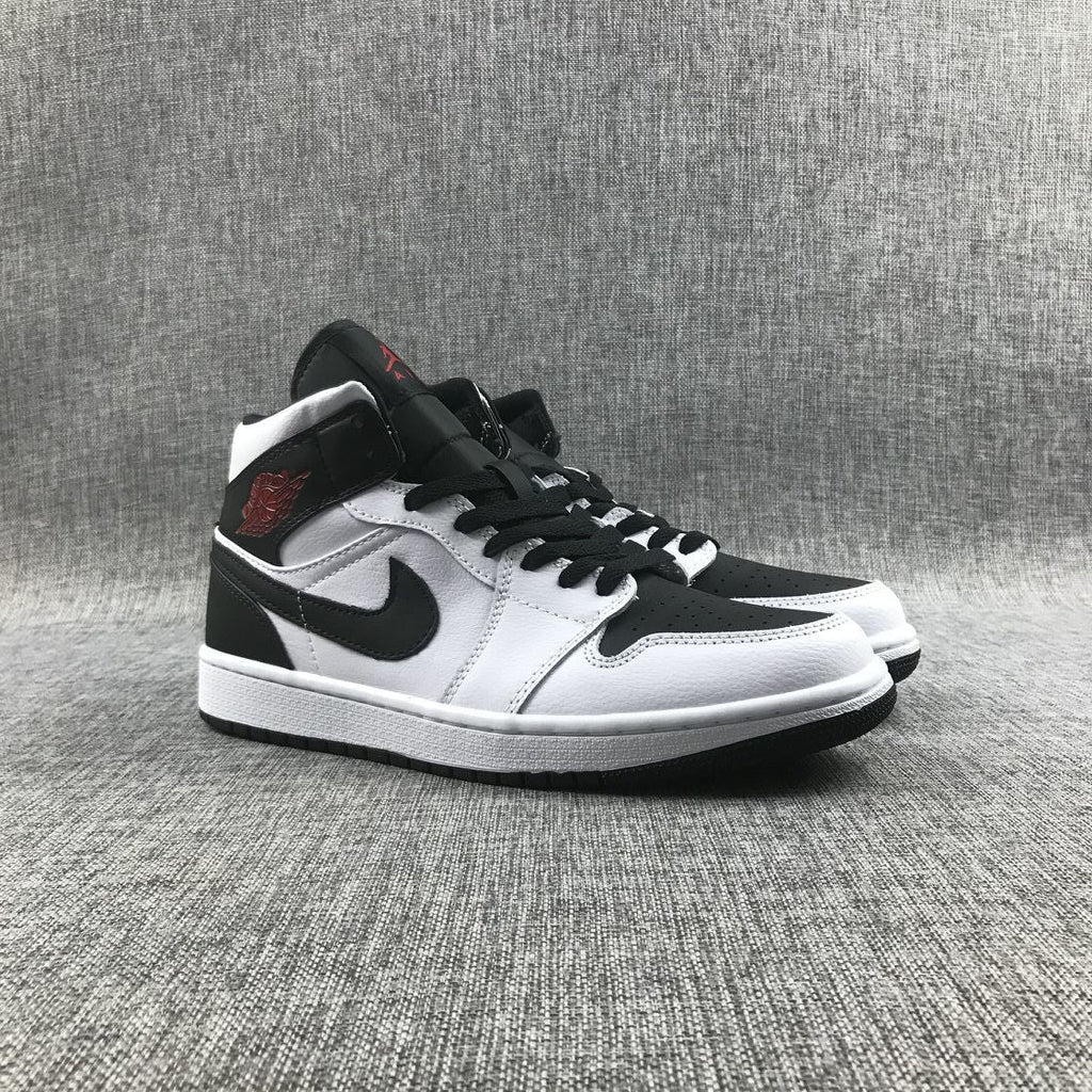 Jordan 1 Mid Reverse Black Toe Black and White Sneakers BQ6472-101