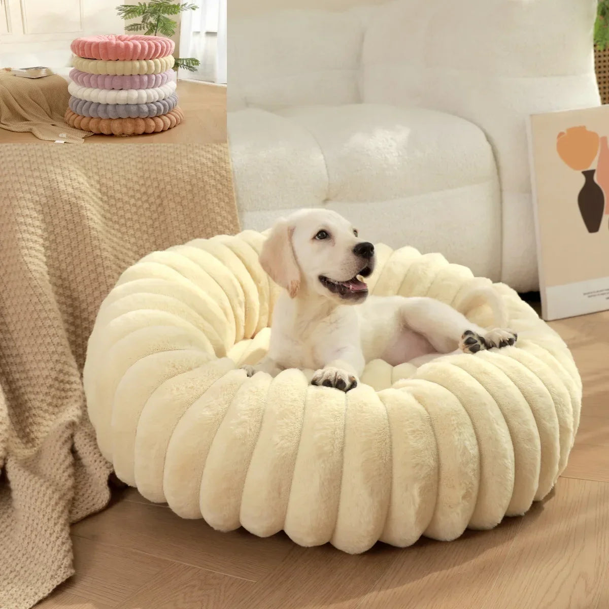 SnuggleNest Plush Pet Bed - Cozy Winter Retreat for Cats and Dogs