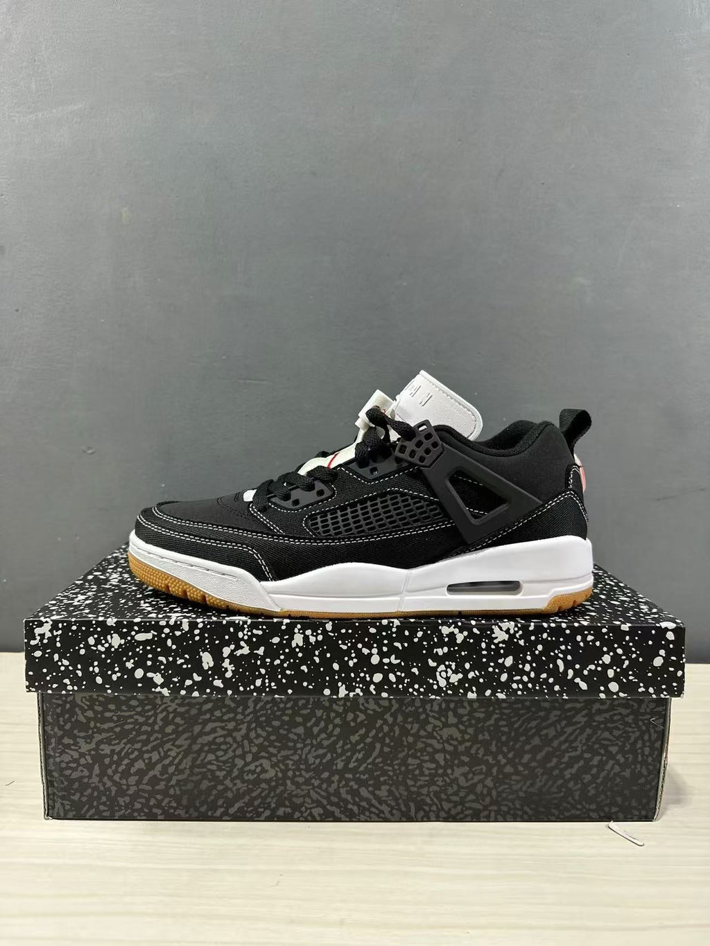 Jordan Air Jordan Spizike Low Black White IR2012-001