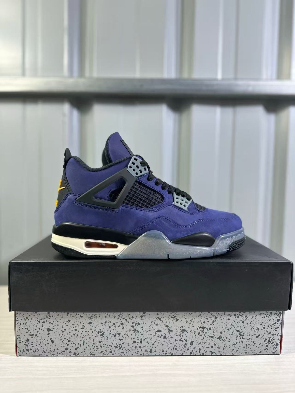 Jordan Air Jordan 4 Retro Lakers Purple Gold FV5029-500