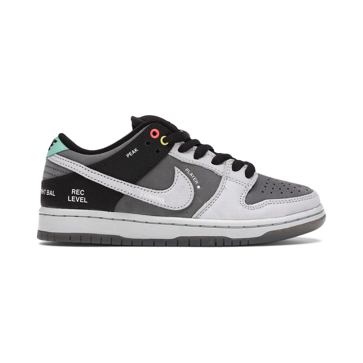 Nike SB Dunk Low VX1000
